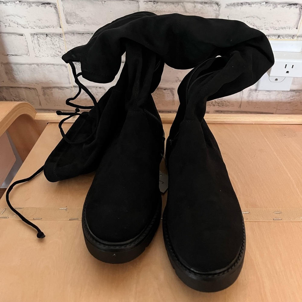 Sold ❌Brand new knee high black boots